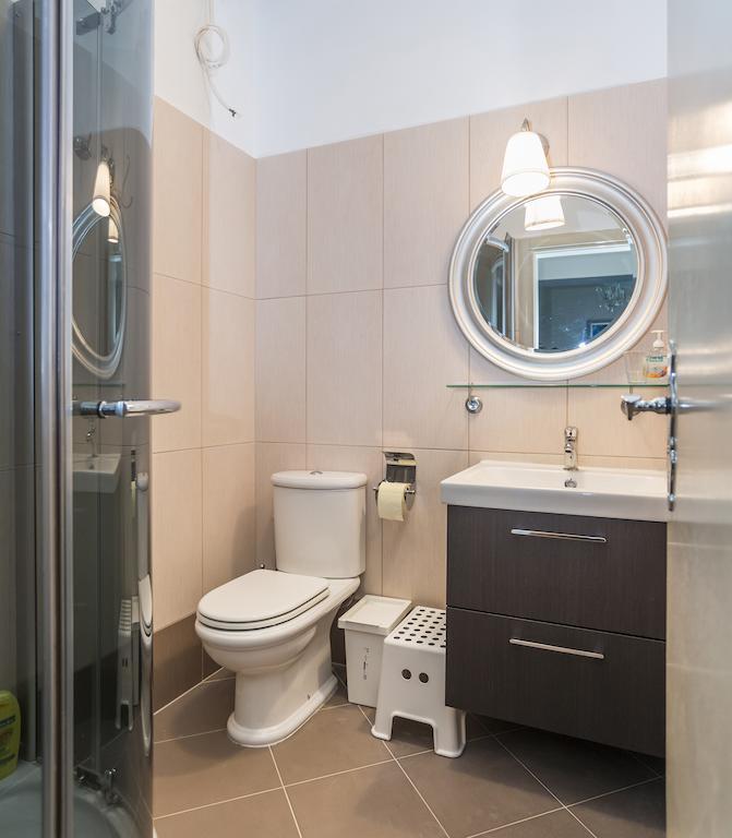Apartments & Rooms Buoni Amici Murine Quarto foto
